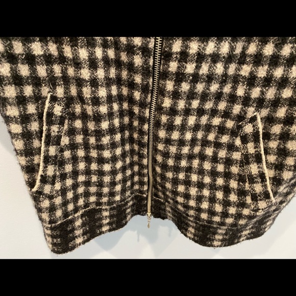 100% wool black and cream zip up blazer/jacket - Picture 3 of 3